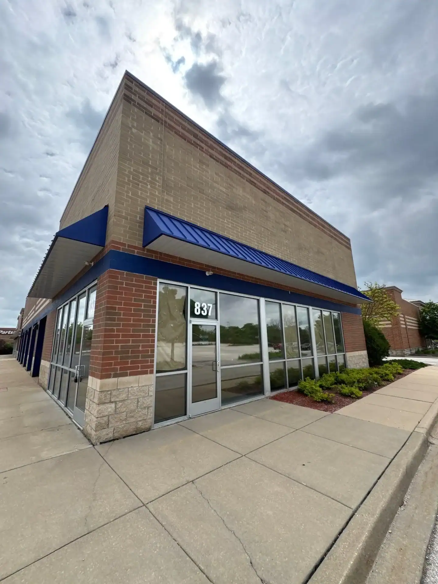 Old Pep Boys location